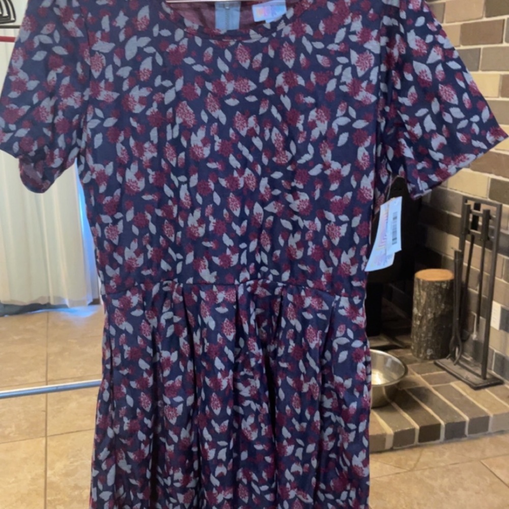 Lularoe Amelia NWT different reds